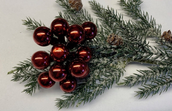 Weihnachtskugel / Spiegelbeere dunkelrot glanz